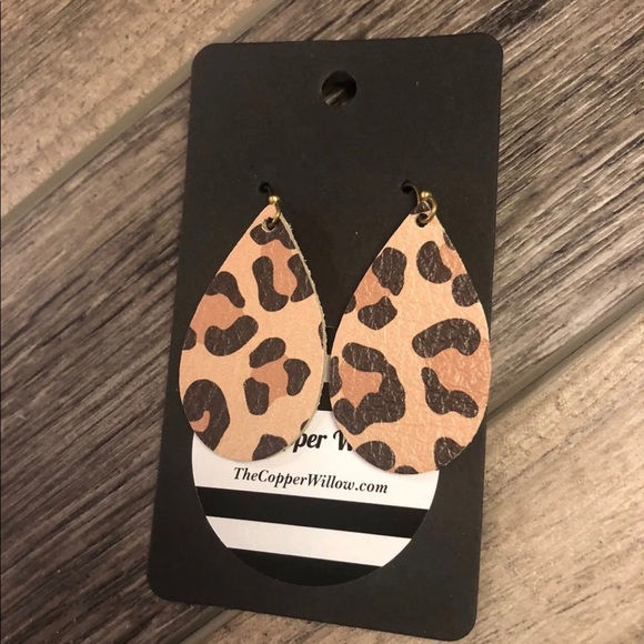 Mini Leather Earring Bundle - Picture 4 of 6